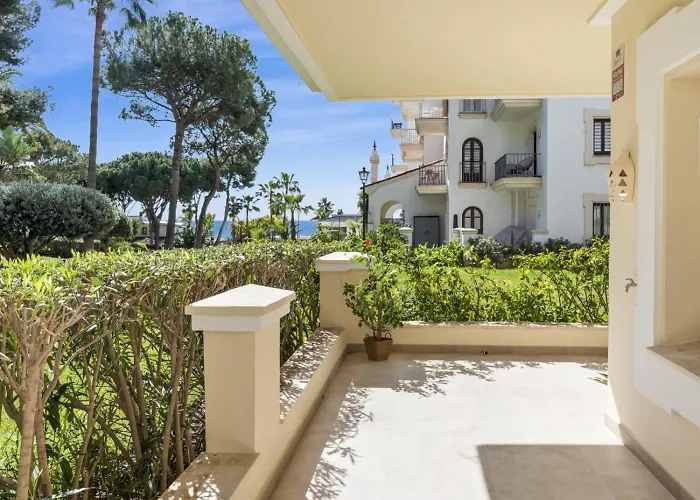 Andalucia Del Mar 10 06